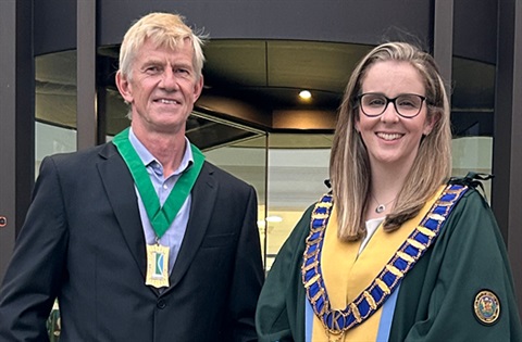 Deputy Mayor Chris Howe and Mayor Georgina Oxley